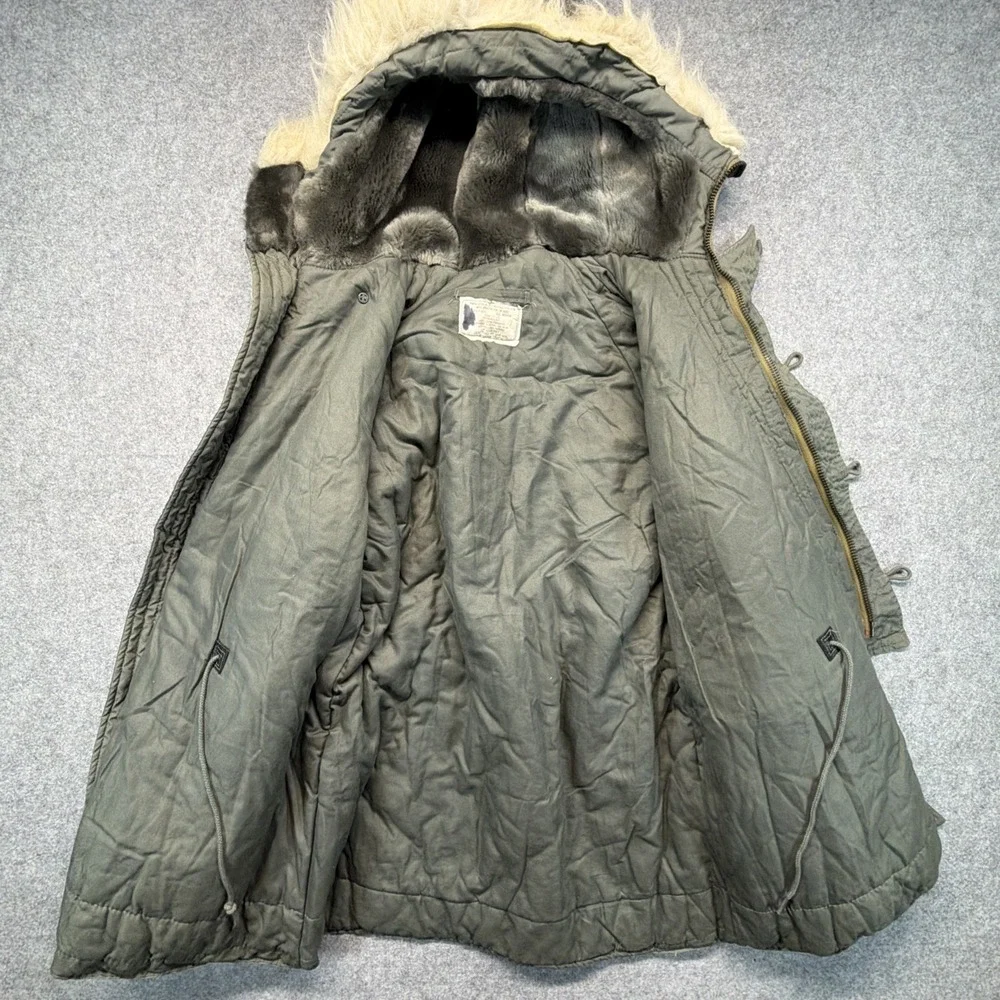 Vintage 1980 US Military N-3B Extreme Cold Weather Parka Medium Lancer MIL-P-627